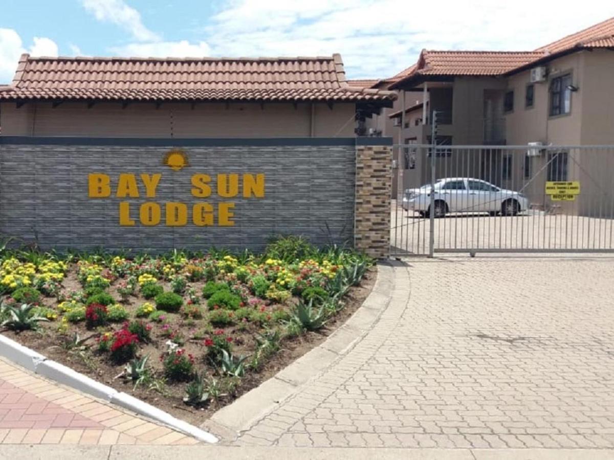 Bay Sun Lodge Річардс-Бей Екстер'єр фото